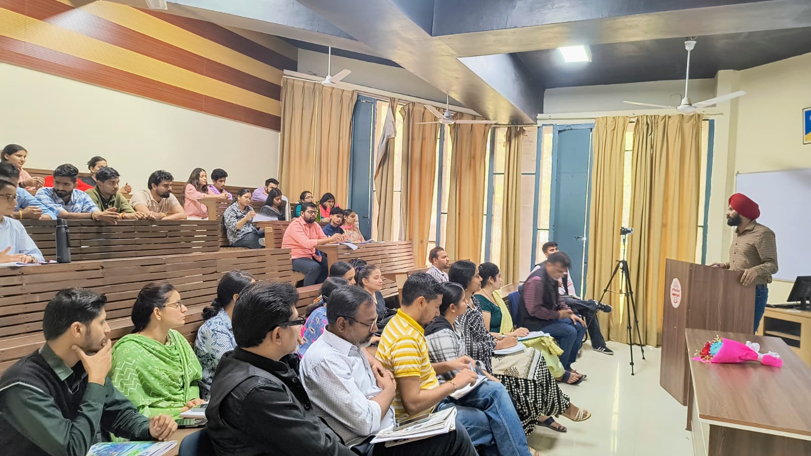 A lecture was organized in the Hindi department on Guru Nanak Dev Ji and the five levels of human consciousness, special reference to Japuji Sahib.